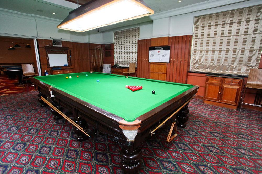 The At Recreation Club 4*