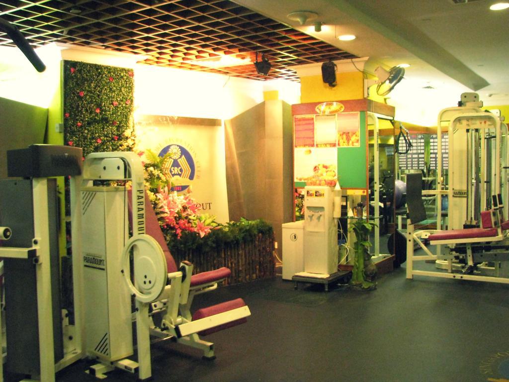The At Recreation Club 4*